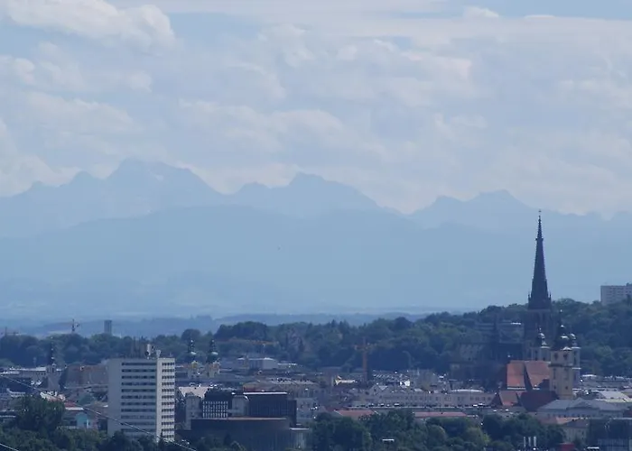 Mayerhofer House شقة